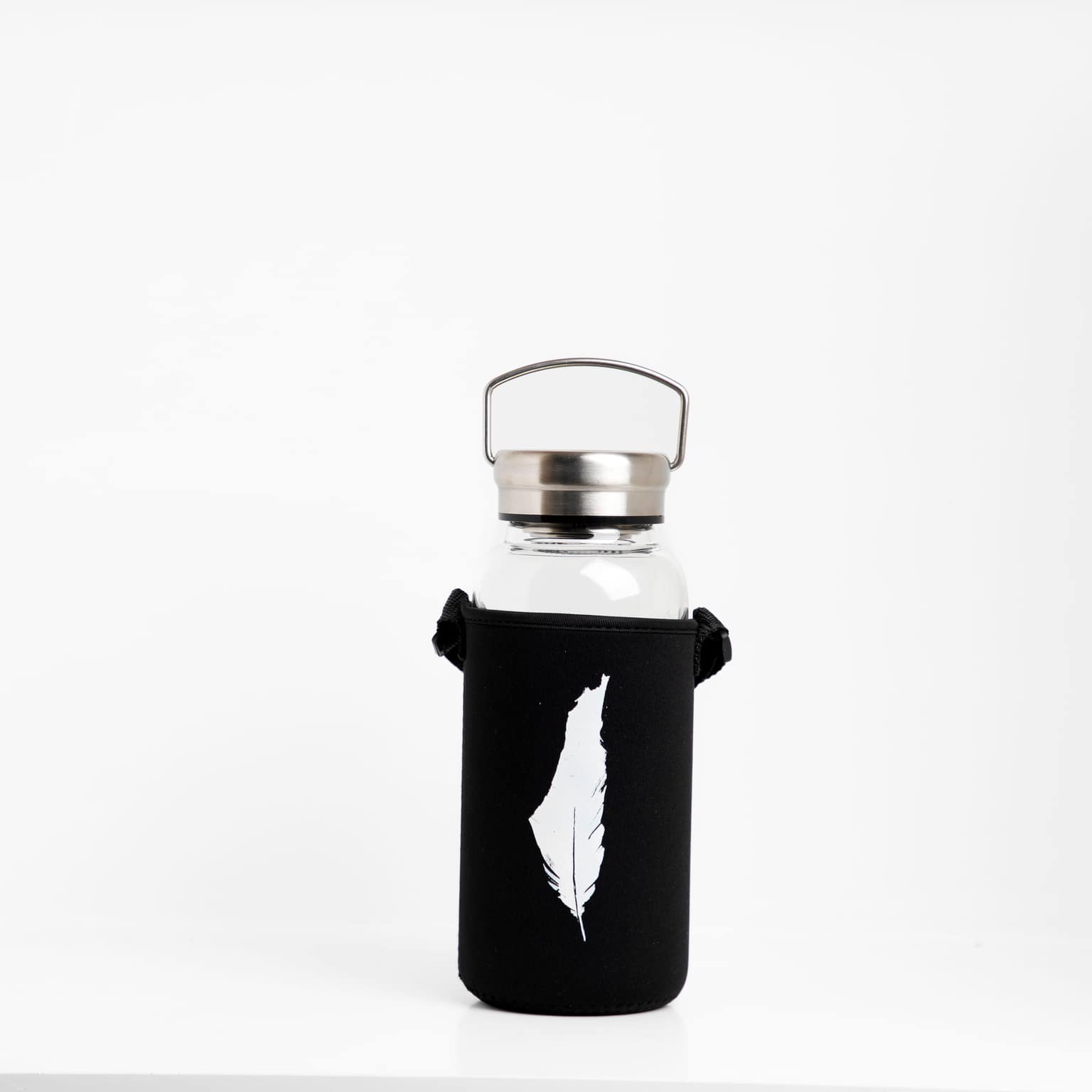 Reesheh | Premium Water Bottle with Sleeve & Hangers