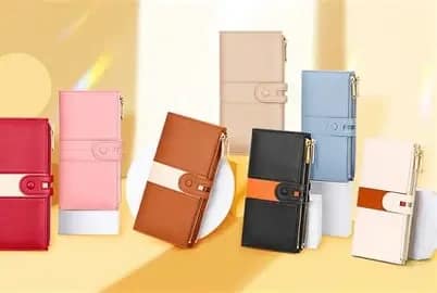 Women's Slim Zip Wallet