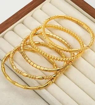 Women's Gold Bracelet Set