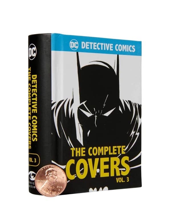 Dc Comics: Detective Comics: The Complete Covers Vol. 3 (Mini Book)