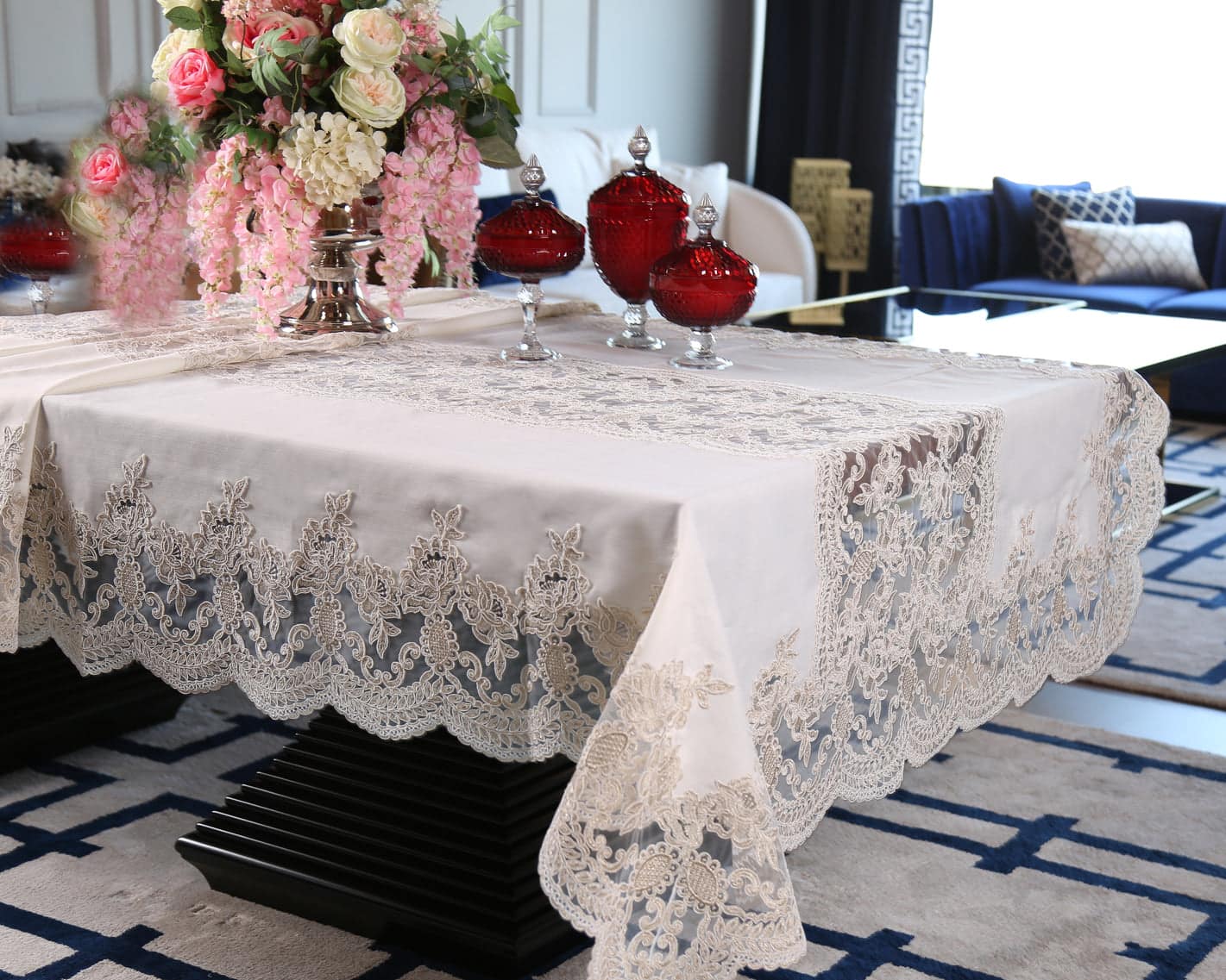مفرش طاولة 160*300سم بتصميم Juanna من Daimon Home - كريمي